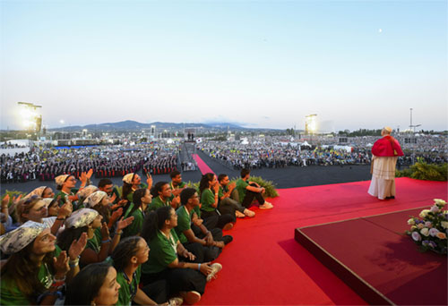 Pope Leo XIV presides over a prayer vigil in Rome's Tor Vergata neighborhood Aug. 2, 2025, with hundreds of thousands of young people gathered for the Jubilee of Youth. (CNS photo/Vatican Media)